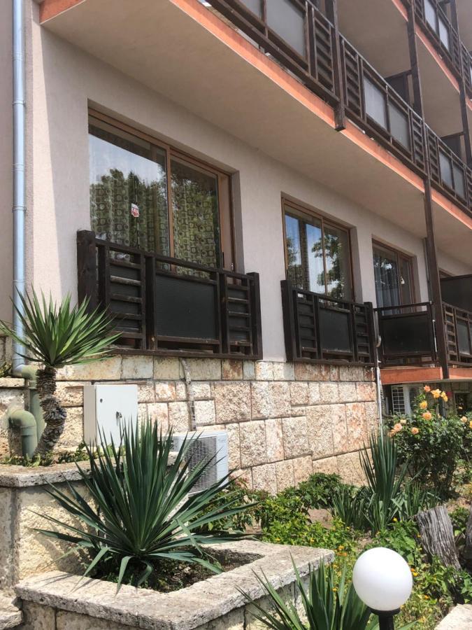 בלצ'יק Bisser Hotel - Free Parking - Free Pool Access מראה חיצוני תמונה