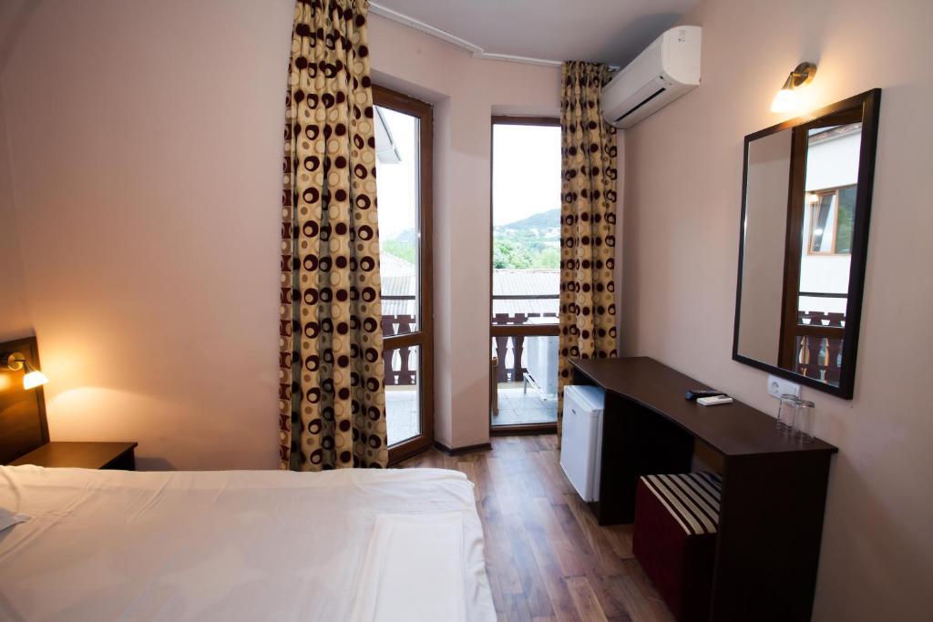 בלצ'יק Bisser Hotel - Free Parking - Free Pool Access חדר תמונה