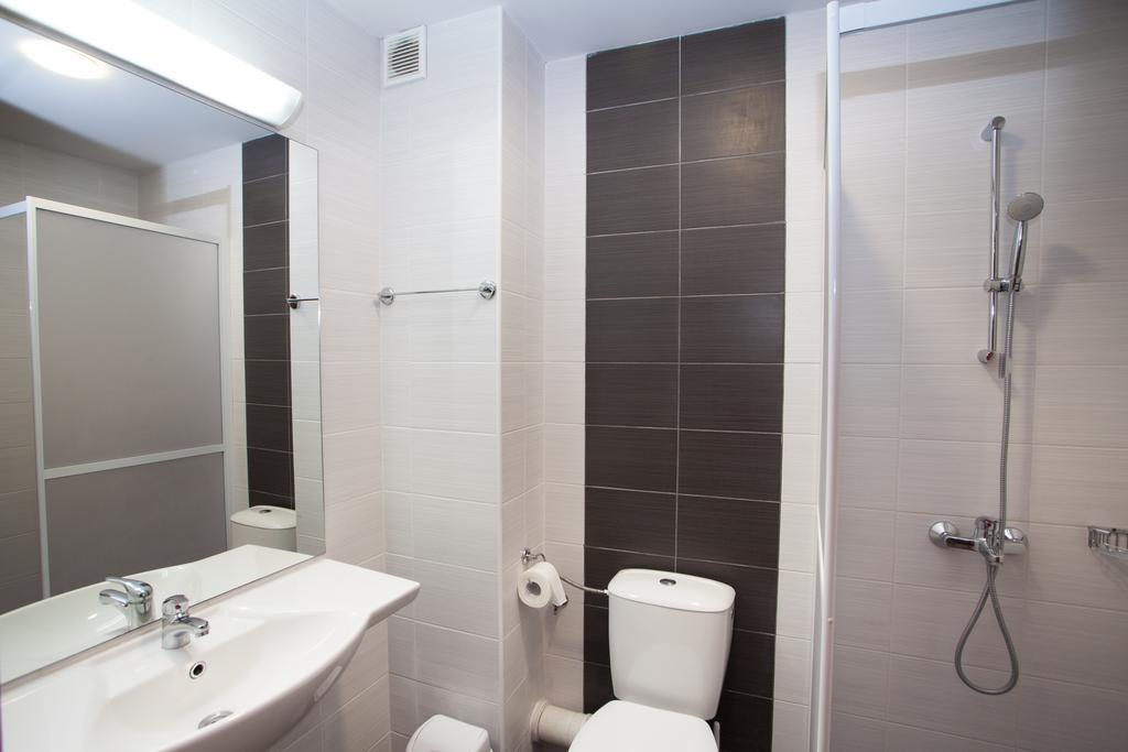 בלצ'יק Bisser Hotel - Free Parking - Free Pool Access חדר תמונה
